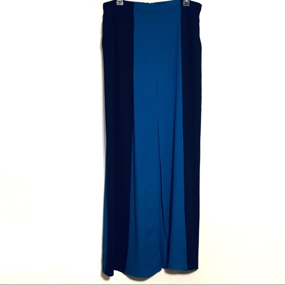 BCBG Maxazria Jane Flowy Maxi Front Slit Blue Skirt Size Medium (M) - Picture 2 of 5